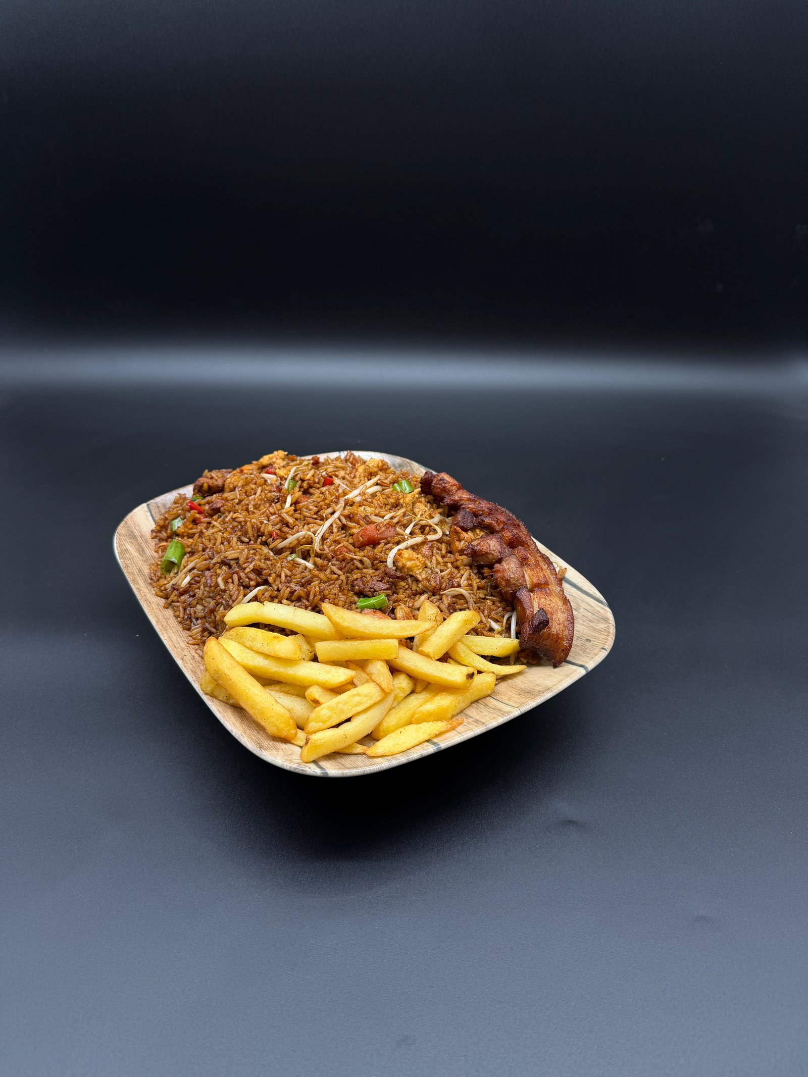 Arroz Chino con chicharrón